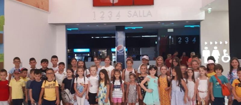 Nje Dite Ne Kinema