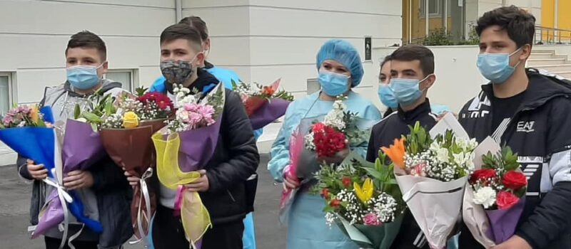 “Ne mund të bëjmë gjëra të vogla me dashuri të madhe”
